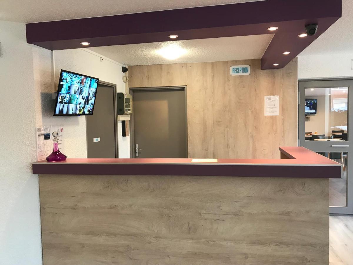 Hotel Du Stade Ex Kyriad Direct Lille Est Stade Pierre Mauroy Вільнев-д'Аск Екстер'єр фото